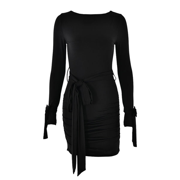 Mini-robe froncée à manches longues et nœud papillon 