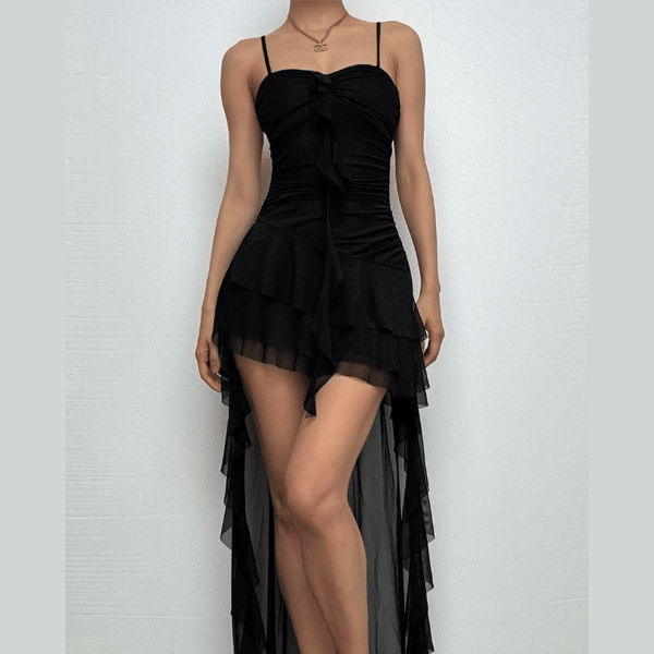 Robe longue camisole à volants en maille froncée et col en cœur 