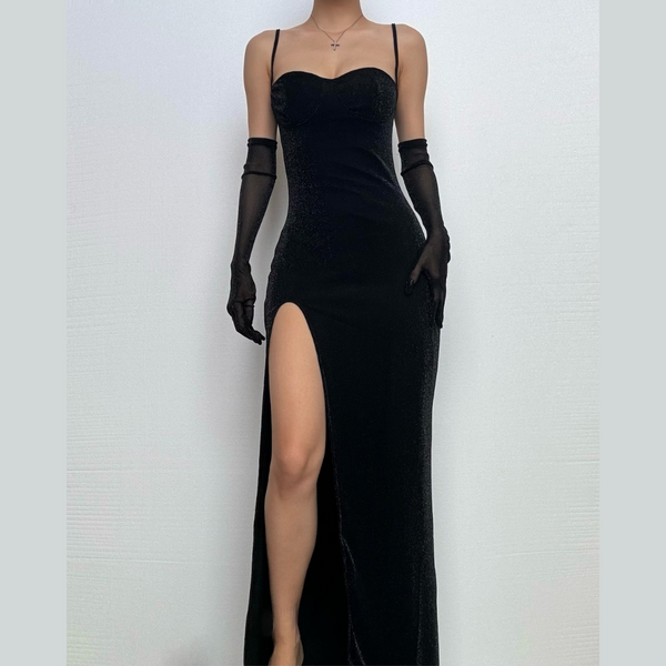 Robe longue à fente haute et col en cœur pailleté 