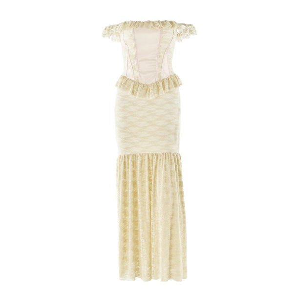 Robe longue froncée en patchwork de dentelle à épaules dénudées 