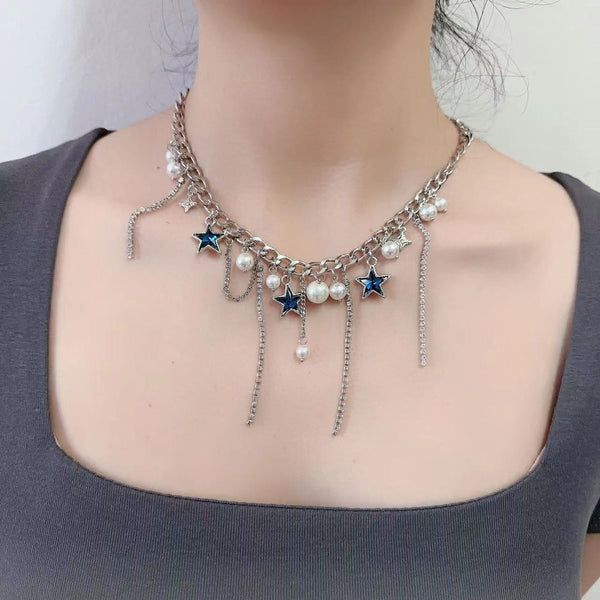 Collier ras du cou en métal avec pendentif étoile et fausses perles