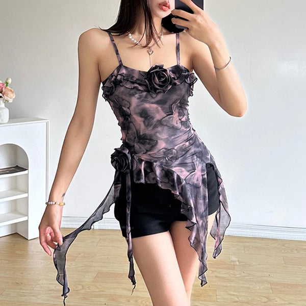 Haut caraco à volants en maille transparente avec imprimé floral appliqué 