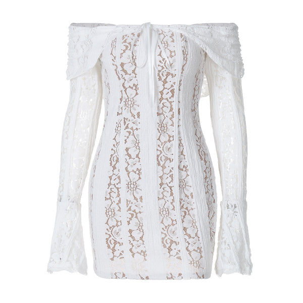 Mini-robe en dentelle à manches longues et épaules dénudées avec nœud papillon 