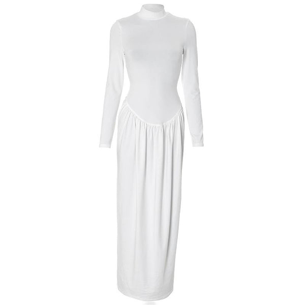 Robe longue froncée à col haut et manches longues 