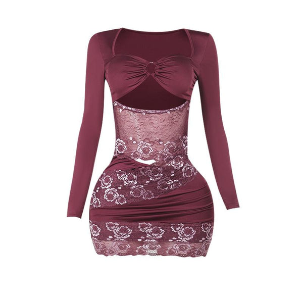Mini-robe ajourée en dentelle à manches longues et anneau en O 