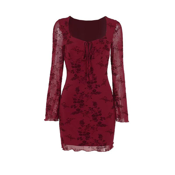 Robe mini à manches longues et motif fleuri en maille à nouer soi-même | Robe de tango rouge 