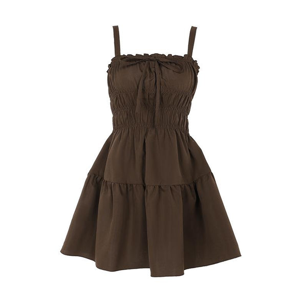 Robe courte à volants et nœud papillon froncé 