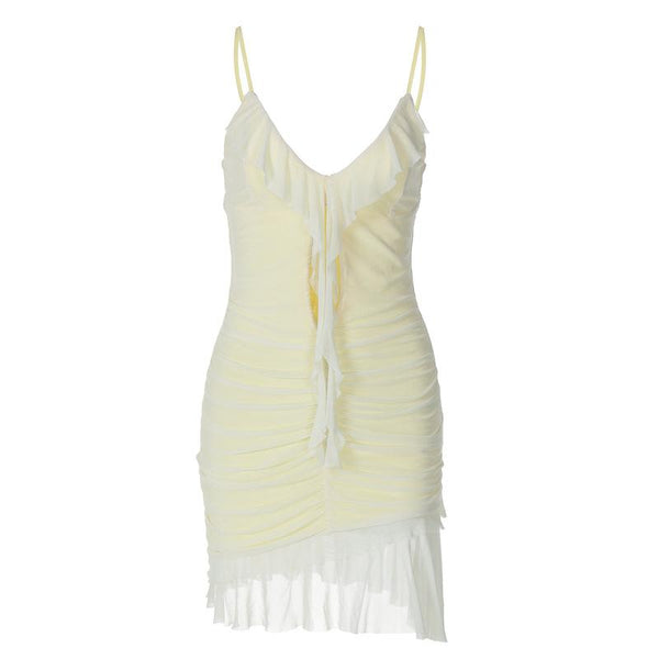 Robe courte en maille froncée à col en V et volants 