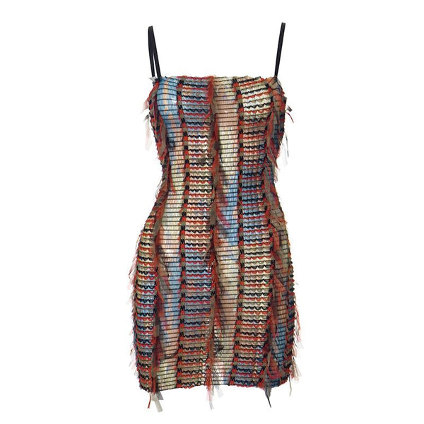 Robe courte caraco texturée contrastée à volants en maille | robe tango rouge 
