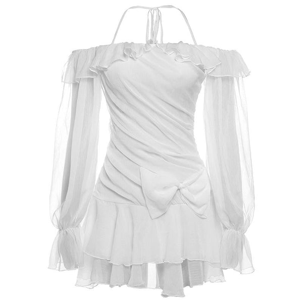 Mini-robe à volants en mousseline à épaules dénudées et nœud papillon 