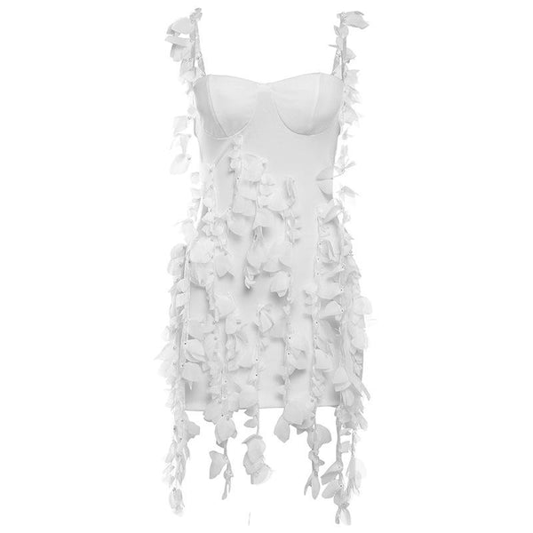 Robe courte camisole dos nu à volants et col en cœur 