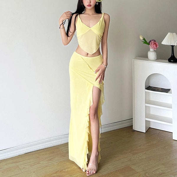 Ensemble jupe longue camisole dos nu en maille à volants et col en V 