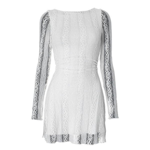 Mini-robe en dentelle à col ras du cou et manches longues 