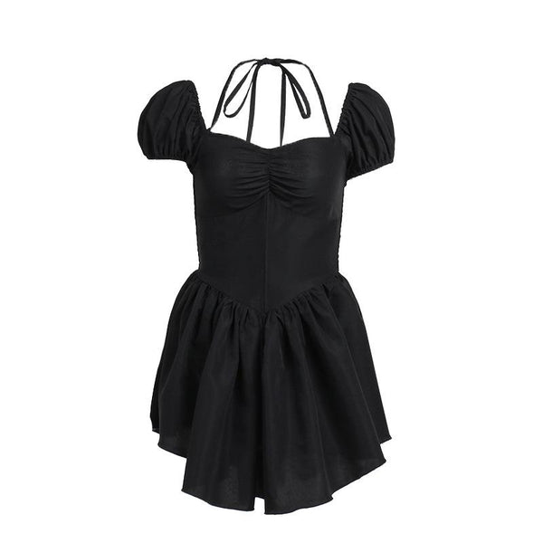 Robe mini froncée à manches courtes bouffantes et col en cœur 
