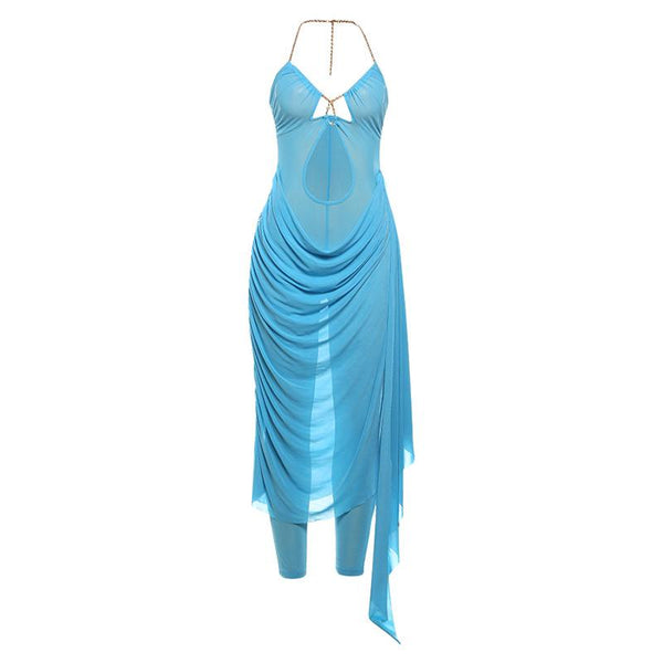 Robe longue en maille transparente froncée avec chaîne en métal et décolleté en V | robe samba 