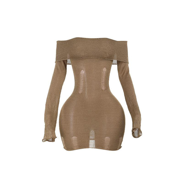 Mini-robe en tricot à manches longues et épaules dénudées 