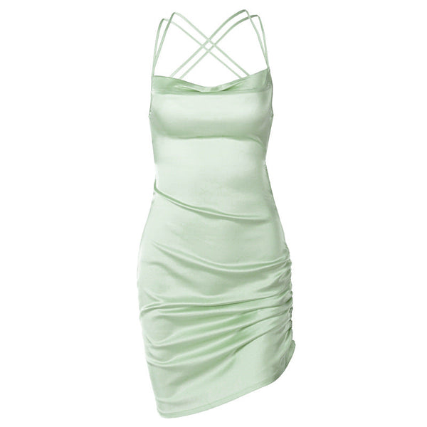 Robe mini froncée en satin à col bénitier et à lacets, dos nu 