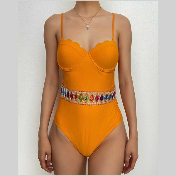 Maillot de bain une pièce à bretelles rembourrées et dos nu en patchwork contrasté 