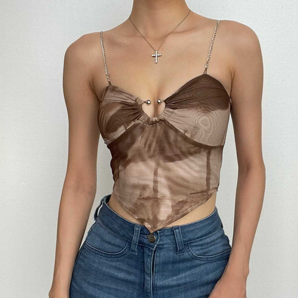 Haut court en maille transparente avec chaîne en métal froncée et tie-dye 