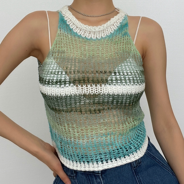 Haut court sans manches en tricot crocheté contrasté 