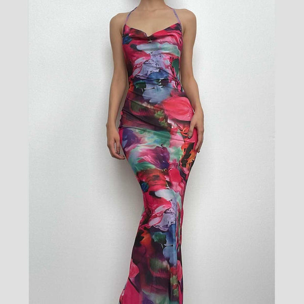 Robe longue froncée en maille transparente à dos nu et col bénitier contrasté | robe samba 