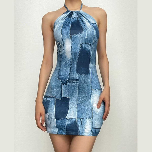 Mini-robe en jean contrastée à imprimé licou et cordon de serrage 
