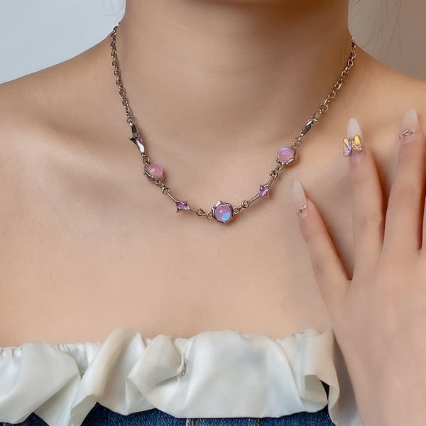 Collier ras du cou avec pendentif en pierre 