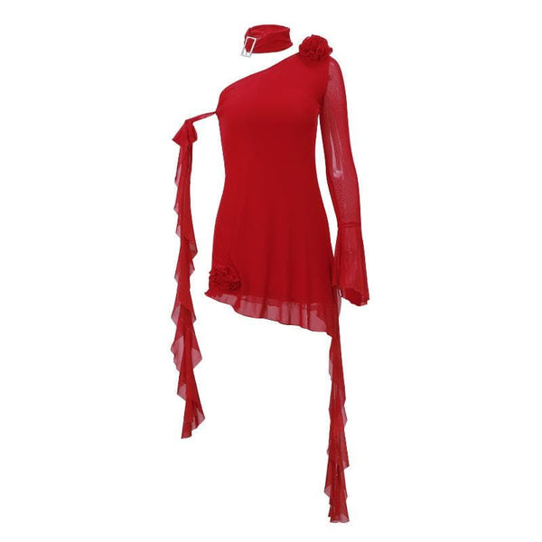 Robe courte en maille à manches longues évasées et asymétrique, avec volants et appliques florales | Robe de tango rouge 
