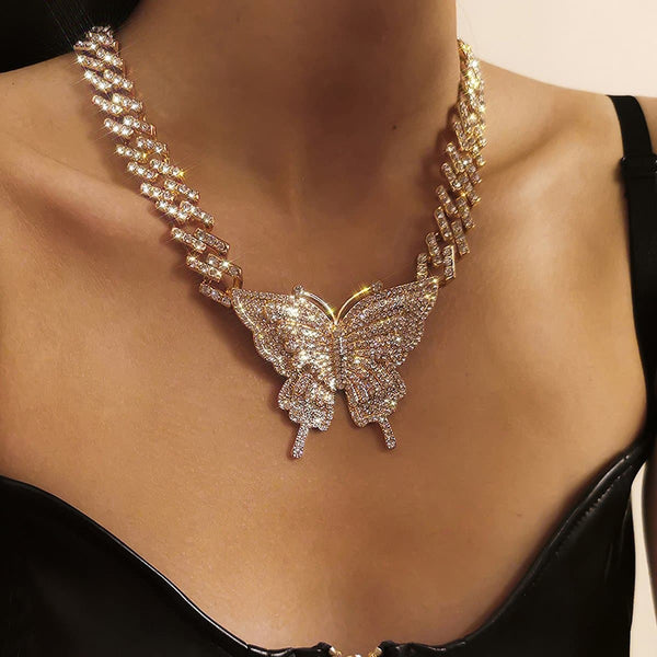 Collier cubain avec pendentif papillon et strass 