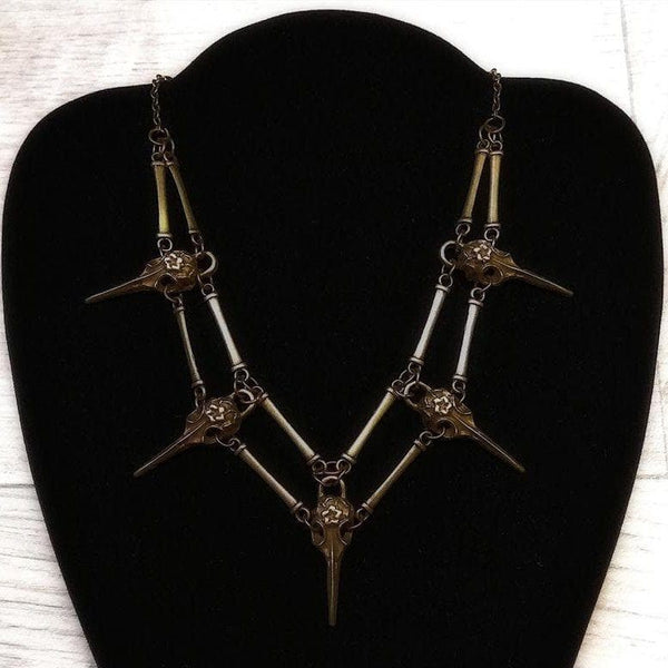 Collier à chaîne superposée avec pendentif tête de mort 