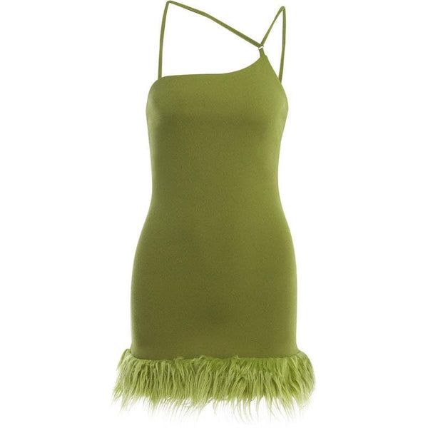 Mini-robe dos nu en patchwork de plumes irrégulières et unies